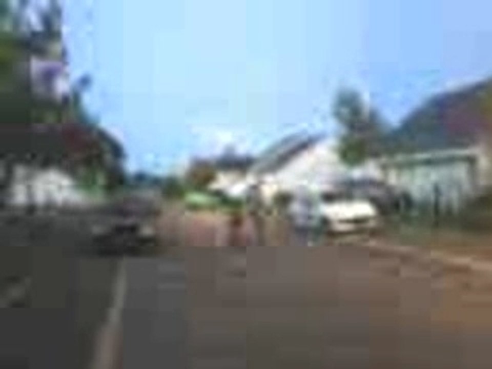 A poil dans la rue