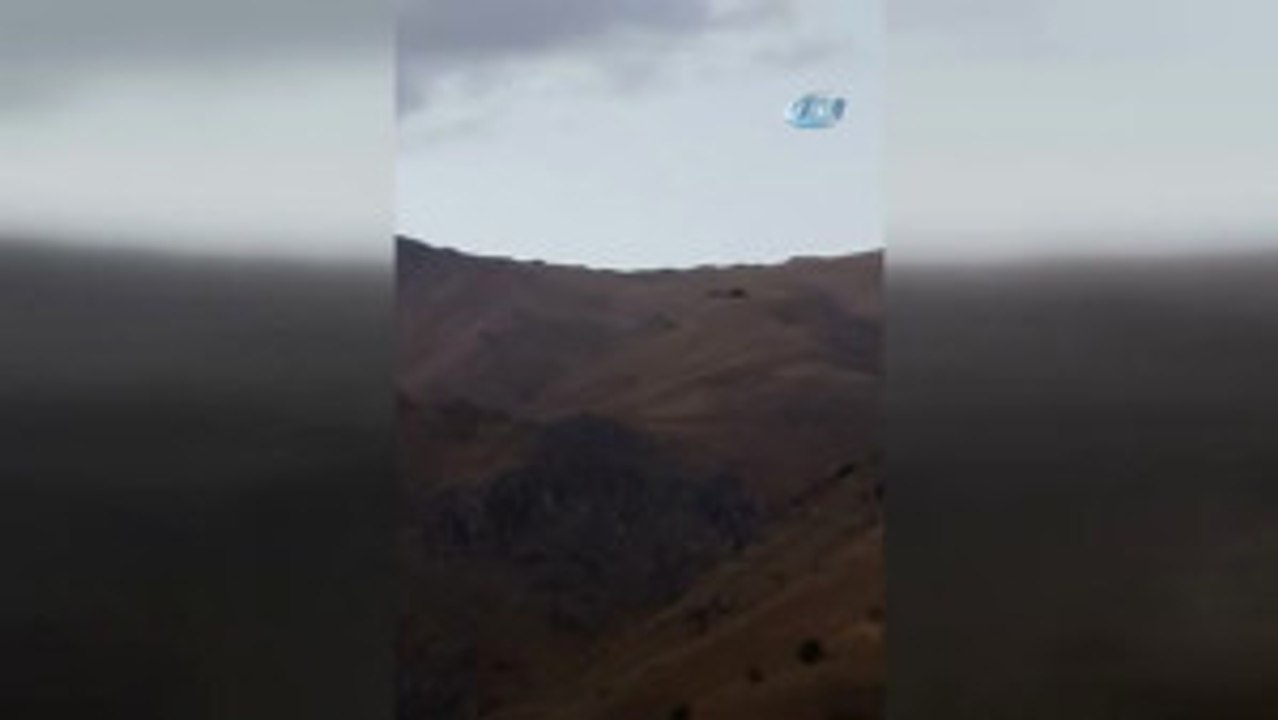 Şırnak 23. Sınır Tümen Komutanlığından Kalkan Skorsky Tipi Askeri Helikopter, Irak Sınırında...