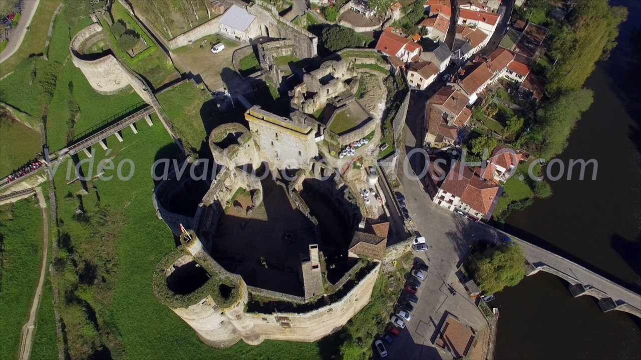 CLISSON ET SON CHÂTEAU VU PAR DRONE AU PRINTEMPS 5