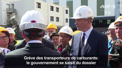 Les stations-services approvisionnées par la force si nécessaire