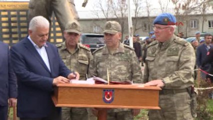 Şırnak Arşiv - Başbakan Yıldırım'ın Şırnak Ziyaretinde Tümgeneral Aydın Ile Birlikte Çekilen...