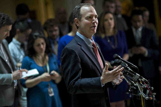 House Intelligence Committee issues subpoenas in Russia investigation