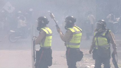 GNB de Venezuela impide que marcha opositora llegue a Cancillería