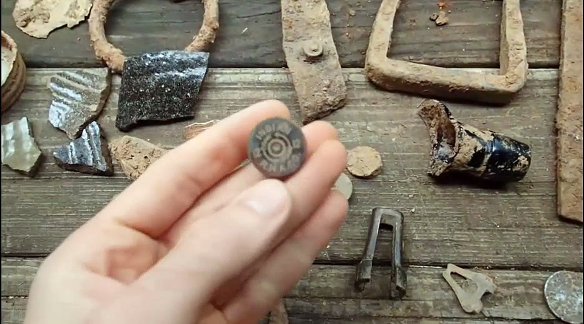 ⁣Metal Find