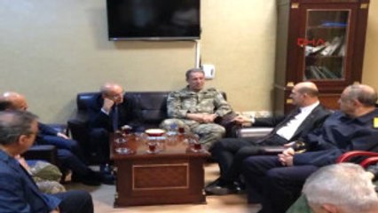 Şırnak Genelkurmay Başkanı Akar Şırnak'ta Incelemelerde Bulundu