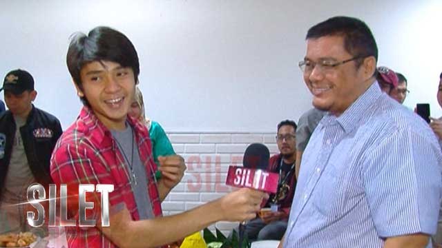 Keseruan Arbani Yasiz Saat Beri Kejutan Ultah Untuk Produser Roman Picisan - Silet 01 Juni 2017