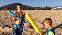 FLASHBACK - DUEL DE PISTOLETS À EAU SUR LA PLAGE !