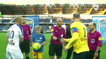 Le résumé de FCSM-ESTAC Troyes (2-3)