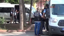 Adana Uyuşturucu Satıcılarına Şafak Baskını 15 Gözaltı