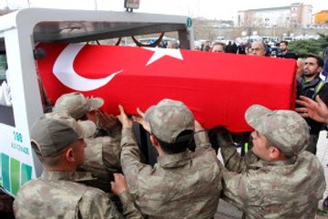Şırnak Helikopterde Şehit Düşen 7 Asker Törenle Memleketine Uğurlandı- Fotoğraf