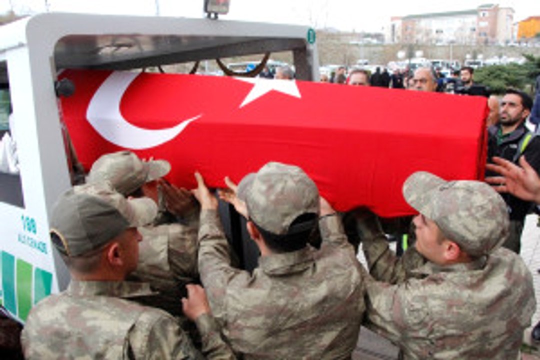 Şırnak Helikopterde Şehit Düşen 7 Asker Törenle Memleketine Uğurlandı- Fotoğraf