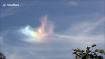 Iridescent cloud appears in Netherlands