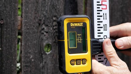 DeWalt DW088CG Green Cross Line Laser Review and Demonstration