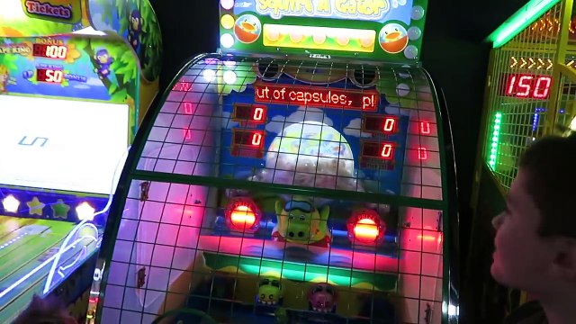 VLOG - NOCTURNE à La Tête dans les Nuages à Paris - La plus grande salle de jeux d'Europe !