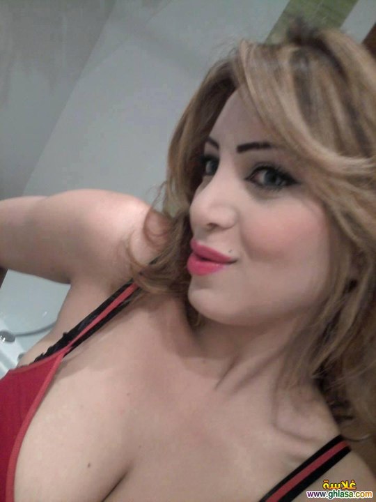 بتمارس الجنس مع 16 رجل