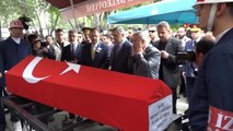 Kayseri Helikopter Kazasında Şehit Olan Kıdemli Başçavuş Mehmet Erdoğan Memleketinde Toprağa Verildi