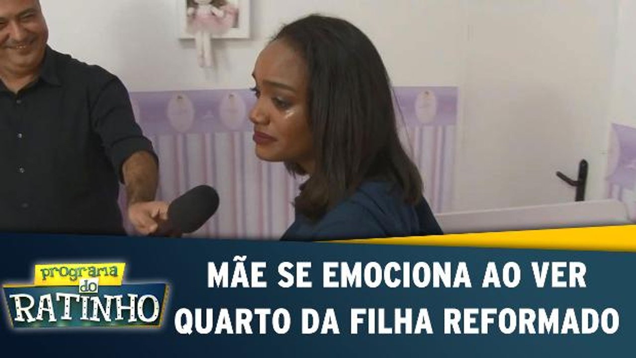 Mãe se emociona com quarto novo da filha