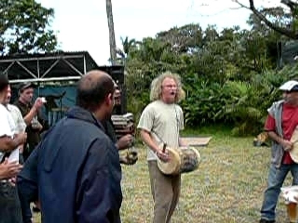 Danyèl Waro Kabar Saint Philippe