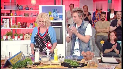 Lidia Bastianich indossa camicia Pourquoime