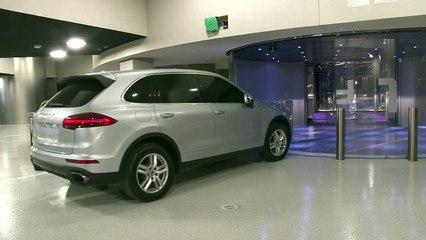 A Miami, les riches peuvent garer leur voiture dans le salon