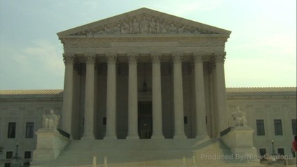 Justice Neil Gorsuch Takes First Group Picture With Supreme Court Colleagues
