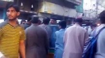 Sheikh Rasheed Buying Iftari Without Any Protocol