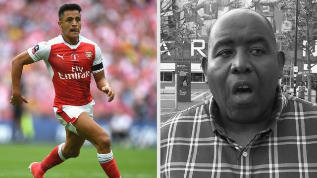 Arsenal fans clash over Wenger deal