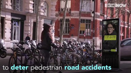 Une initiative originale pour marquer l'importance de traverser au feu piéton vert