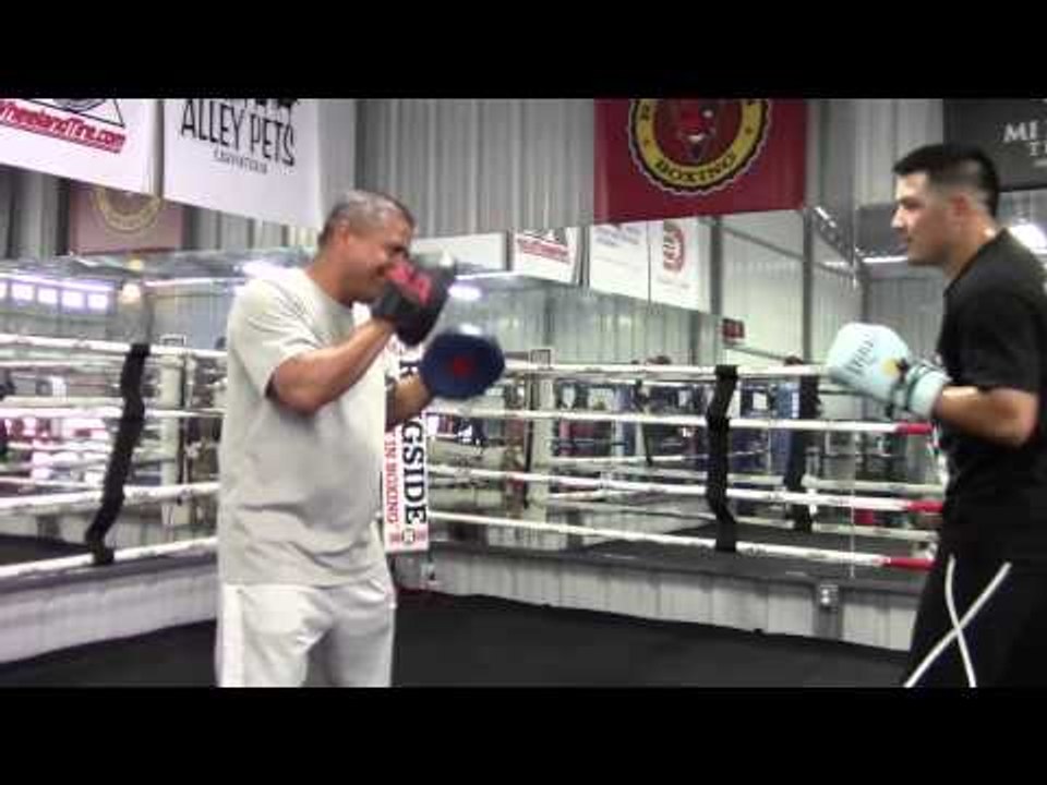 rios in camp for bradley showing his fire power EsNews