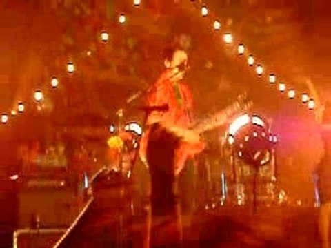 Billy Brown Mika concert