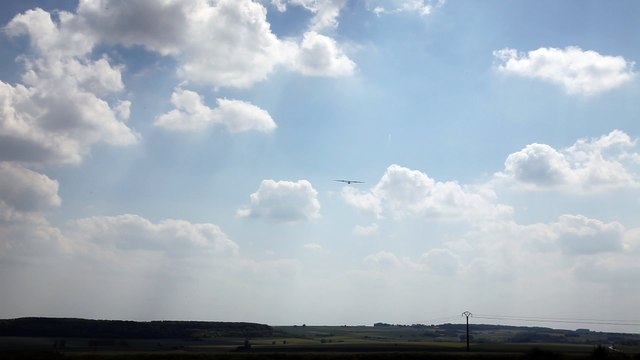 premier vol du NORD 1300....atterrissage