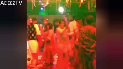 Sidra Batool dance with husband and family at her wedding