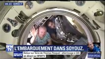 L'au revoir de Thomas Pesquet à l'ISS. L'astronaute français est entré dans la capsule Soyouz MS-03 