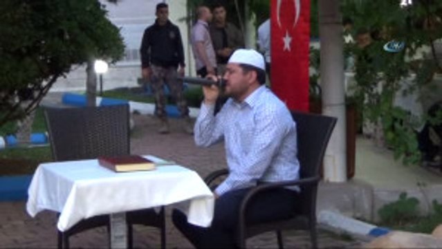 Şehit Aileleri ve Gazilere İftar Verildi