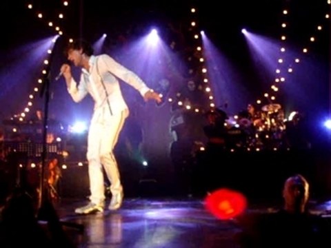 Mika My happy ending Zenith Paris 11 octobre