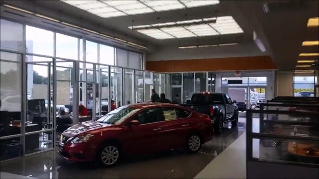 INSANE VIDEO captures fatal GUNFIGHT between bounty hunters and fugitive