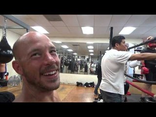 mma fighter Kaiyana Rain sparring at outlaws EsNews boxing
