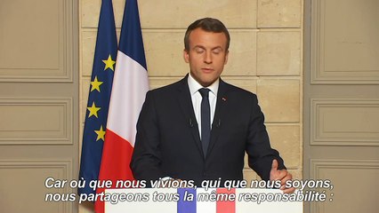 Pour Macron: "make our planet great again" (anglais sous-titré)