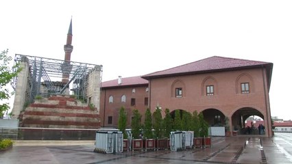 Hacı Bayram'daki Çilehane Kapılarını Cemaate Açacak (1)