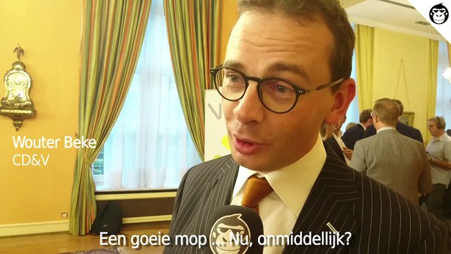 Politici die moppen vertellen? Da’s hilarisch. Rutten, Weyts, Demir en co laten zich gaan