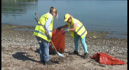 Καθαρισμός παραλιών στη Χαλκίδα