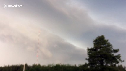 Impressive shelf cloud in Saskatchewan
