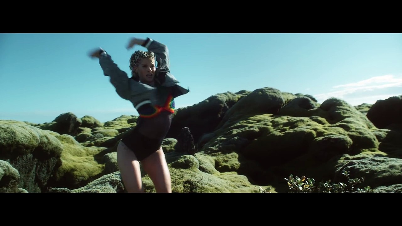 Major Lazer Cold Water Feat Justin Bieber Mo Official Dance Video Video Dailymotion