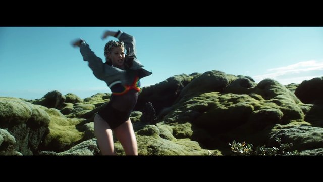 Major Lazer - Cold Water (feat. Justin Bieber & MØ) (Official Dance Video)