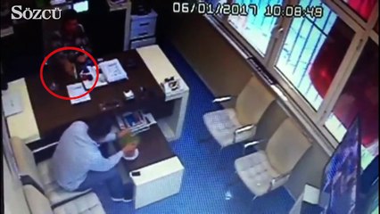 Silahla oynarken arkadaşını vurdu