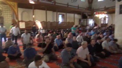 Edirne Eski Camii de 656 Yıllık Kılıçlı Hutbe Geleneği