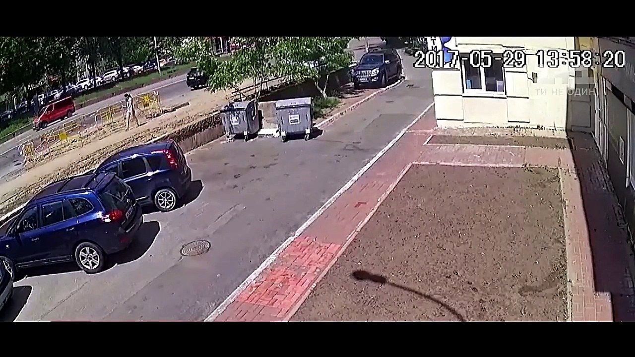Explosion d'une conduite d'eau souterraine