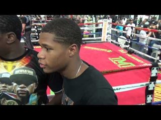 devin haney reaction to floyd mayweather sparring - EsNews boxing