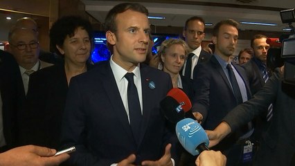 Interview au CNES à l'occasion de l'atterrissage de Thomas Pesquet