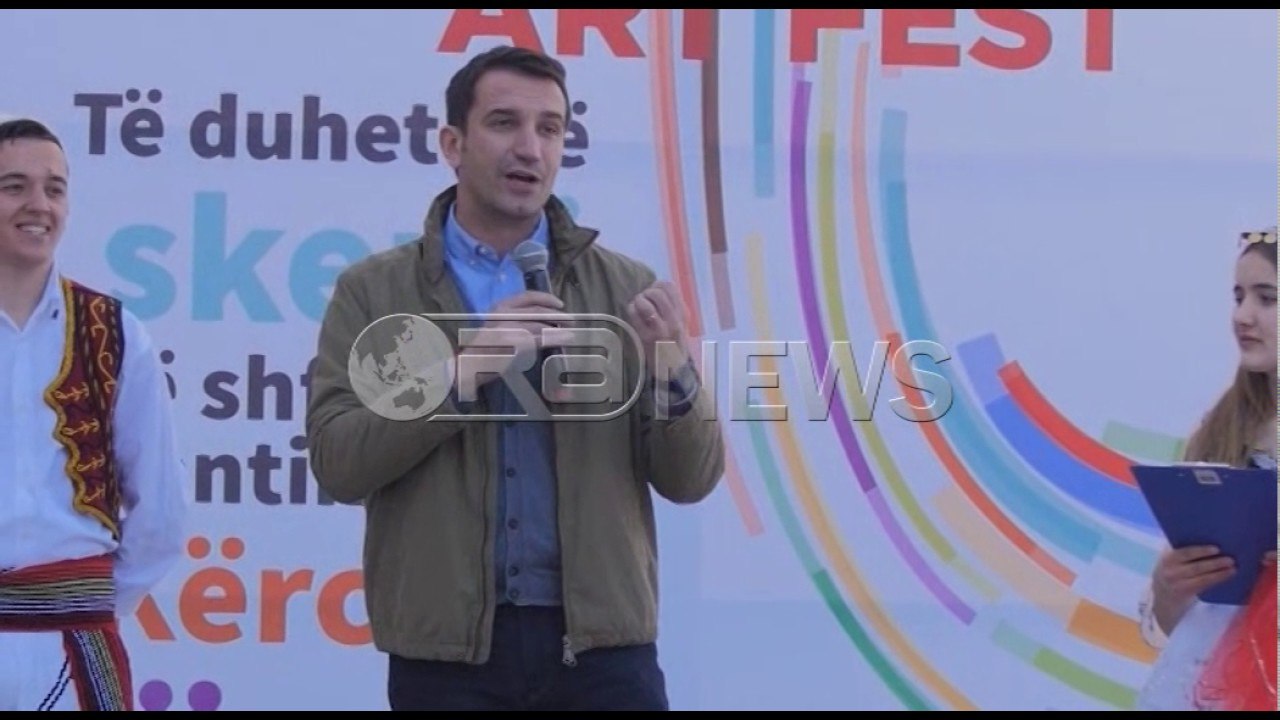 Veliaj: ‘Tirana Art Fest’ i ka hequr djemtë dhe vajzat nga kafet